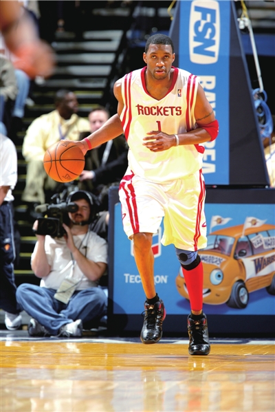 大卫-路易斯：未来会当教练；在慕尼黑夺得欧冠那夜太疯狂了（大卫-路易斯：未来将执教，慕尼黑欧冠封王之夜太疯狂）